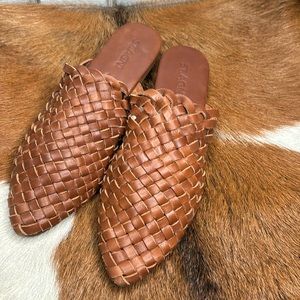 St. Agni size 39 tan women shoes